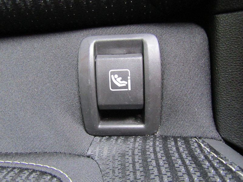 Renault Mégane (2019) 1.3 TCe  AUTOMAT - fotka 24 z 46