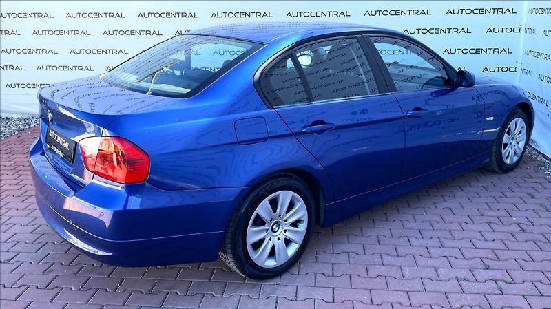BMW Řada 3 2,0 i,105kW,STK 8/28,serv.kn. - fotka 4 z 22