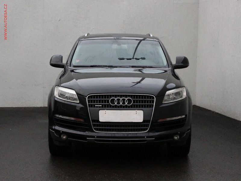 Audi Q7 (2008) 3.0 TDi Quattro, ČR, AT - fotka 2 z 3