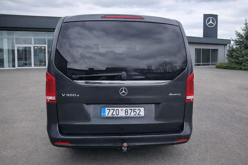 Mercedes-Benz Třídy V (2021) 2.0 /174kW - fotka 5 z 19