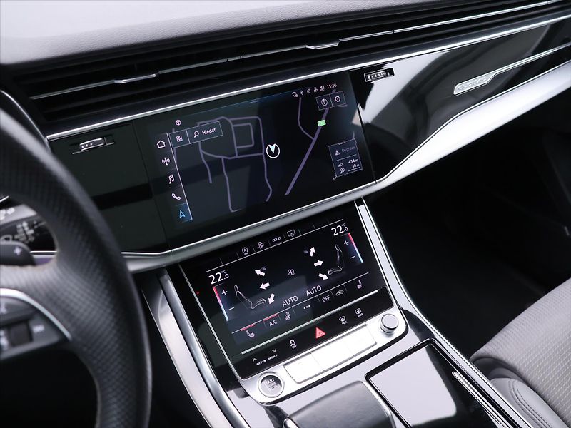 Audi Q8 3,0 250 kW 4x4  DPH - fotka 23 z 38