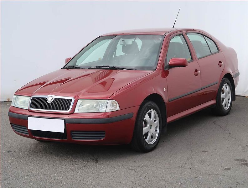 Škoda Octavia (2007) 1.6, LPG, Serv.kniha, Tažné - fotka 2 z 16
