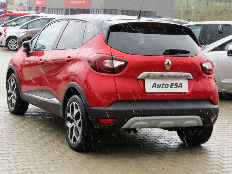 Renault Captur (2019) 1.3TCE, ČR, AT, navi, LED - fotka 4 z 19