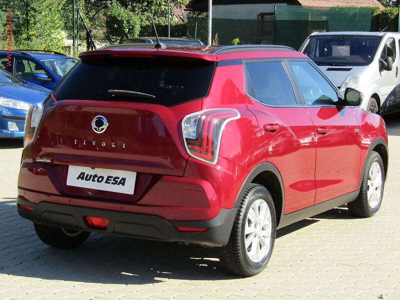 SsangYong Tivoli (2020) 1.5 TGDi, Kamera - fotka 6 z 18