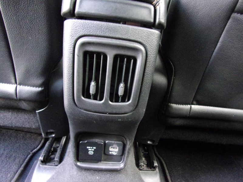 Jeep Compass  2.0M-Jet4X4 LONGITUDE 85000KM - fotka 17 z 26