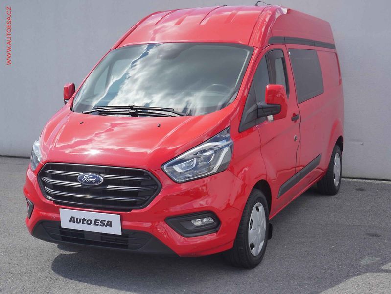 Ford Transit Custom (2019) 2.0TDCi L2H2 5míst, ČR - fotka 3 z 16