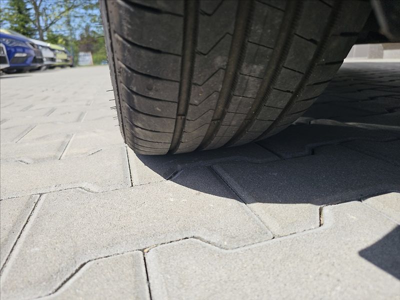 Volkswagen Golf 1,4TSi 110KW DSG Highline - fotka 44 z 50