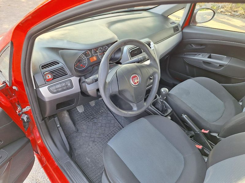 Fiat Grande Punto (2011) 1.2 i Klima - fotka 8 z 20