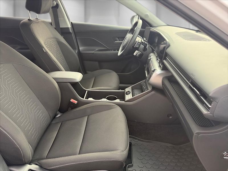 Hyundai Kona 1,6 TGDi DCT Smart - fotka 22 z 24