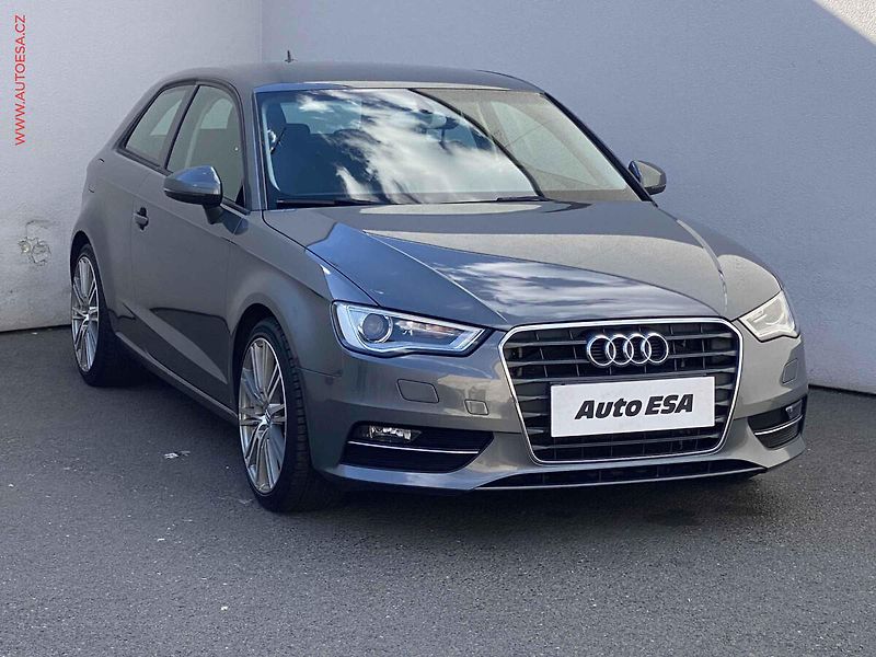 Audi A3 (2014) 2.0 TDi, Bixen, navi, TZ - fotografie inzerátu