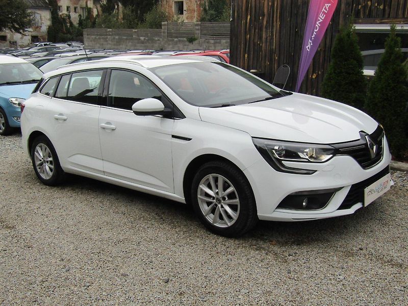 Renault Mégane (2019) 1.3 TCe  AUTOMAT - fotka 7 z 46