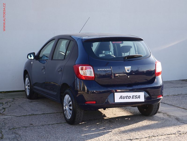 Dacia Sandero (2014) 1.2i, 1.maj,ČR, AC - fotka 4 z 14