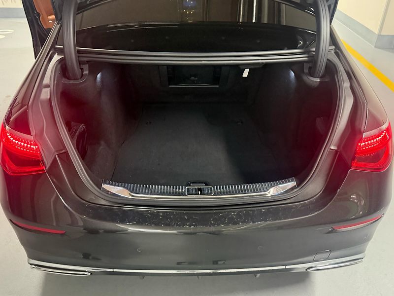 Mercedes-Benz Třídy S (2022) 400d 4Matic_1.Majit/DPH/Záruka - fotka 19 z 19
