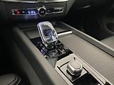Volvo XC60 (2026) B5 AWD AUT ULTRA BLACK EDITION - náhled 33