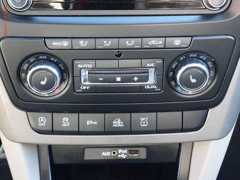 Škoda Yeti (2016) 2.0TDi 4x4, navi, xenon, kůže - fotka 14 z 19