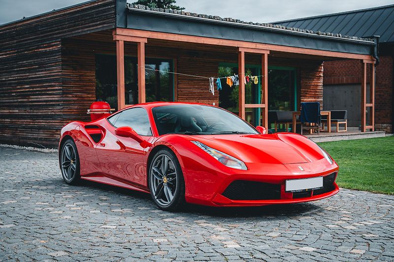 Ferrari 488 GTB - fotka 5 z 46