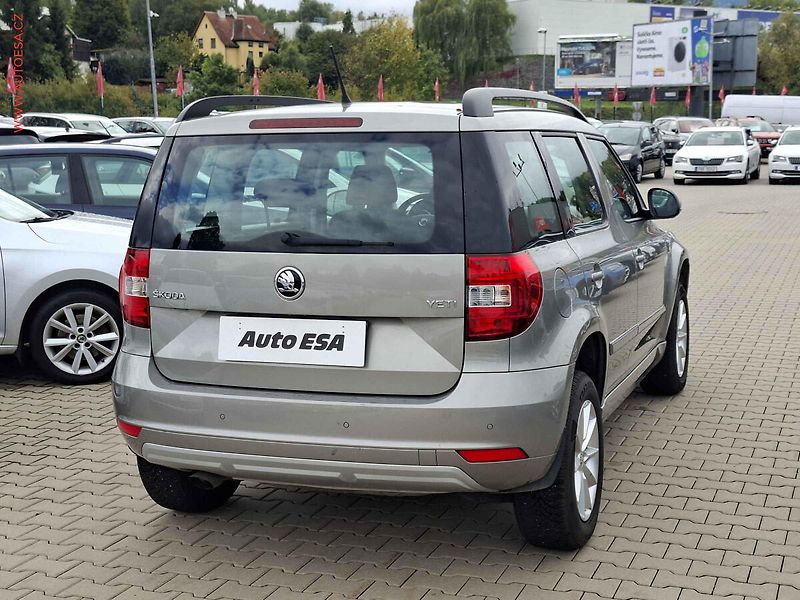 Škoda Yeti (2016) 1.2TSi, 2.maj,ČR, AC - fotka 4 z 17
