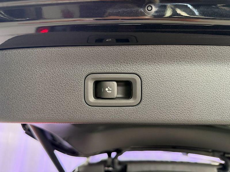 Mercedes-Benz GLS 450d 4M AMG, PANORAMA, BURMEST - fotka 35 z 39