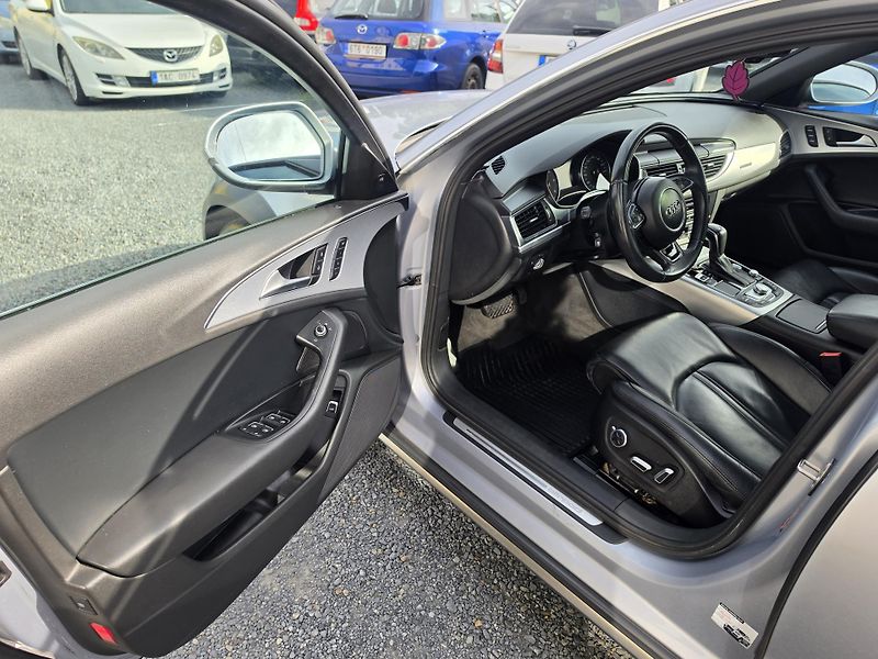 Audi A6 Allroad 3.0 TDI 200kw Matrix Panorama  - fotka 20 z 24