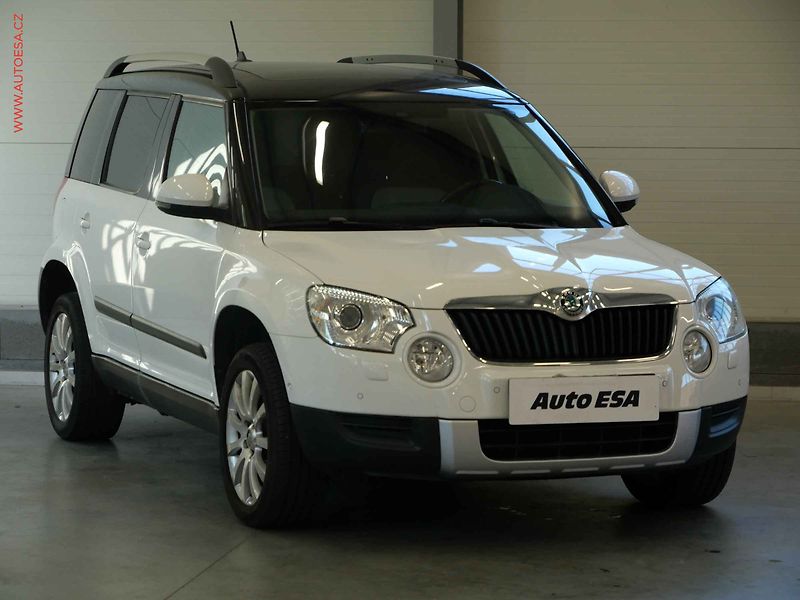 Škoda Yeti (2012) 2.0 TDI 4x4, ČR, DSG, panor. - fotografie inzerátu