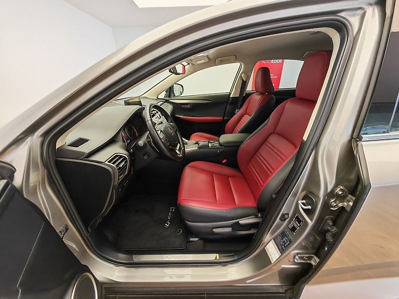 Lexus NX 300h 2.5 300h 145kW 4WD Best Busine - fotka 25 z 39