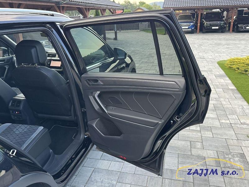 Volkswagen Tiguan Allspace R-line 2.0TDI 147kw 4x4 DSG - fotka 45 z 51