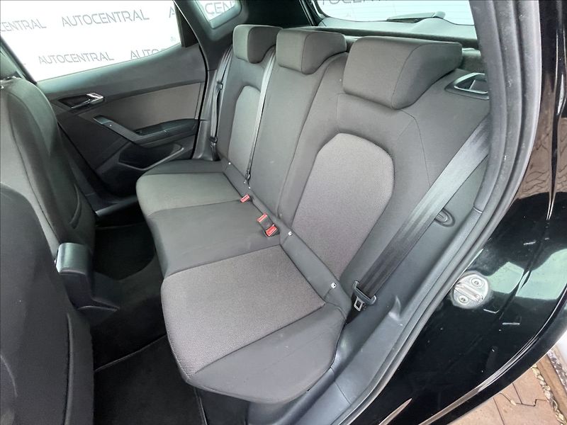 Seat Arona 1,0 TSi,Xcellence,STK do 2/28 - fotka 25 z 25