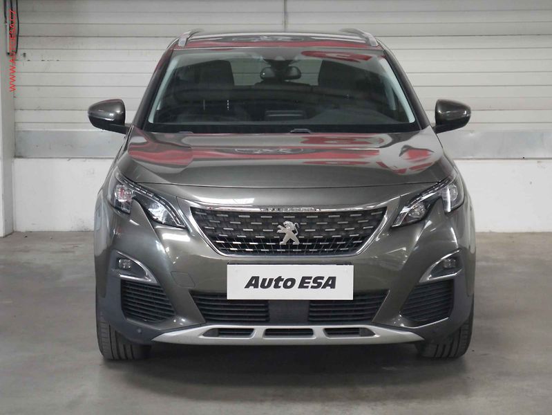 Peugeot 5008 (2017) 1.6 HDi, Active - fotka 2 z 23