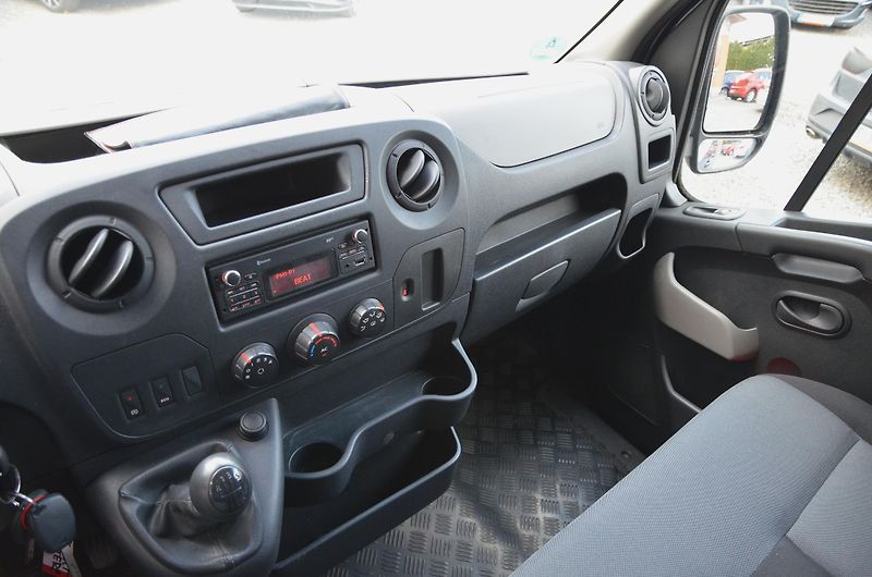 Renault Master (2015) 2.3 DCi 120kW L2H2 / KLIMA - fotka 24 z 29