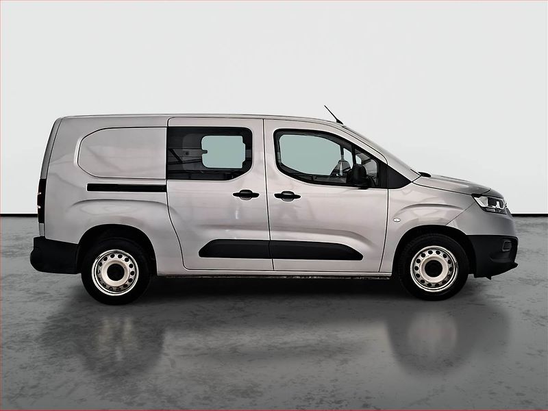 Toyota ProAce City (2024) Maxi 1.5 D-4D, 5Míst, 756kg - fotka 6 z 19