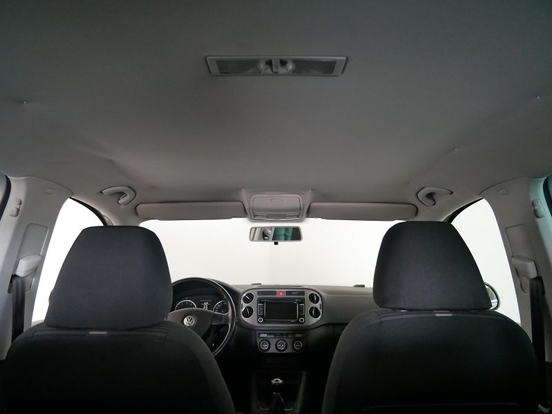 Volkswagen Tiguan - fotka 23 z 25