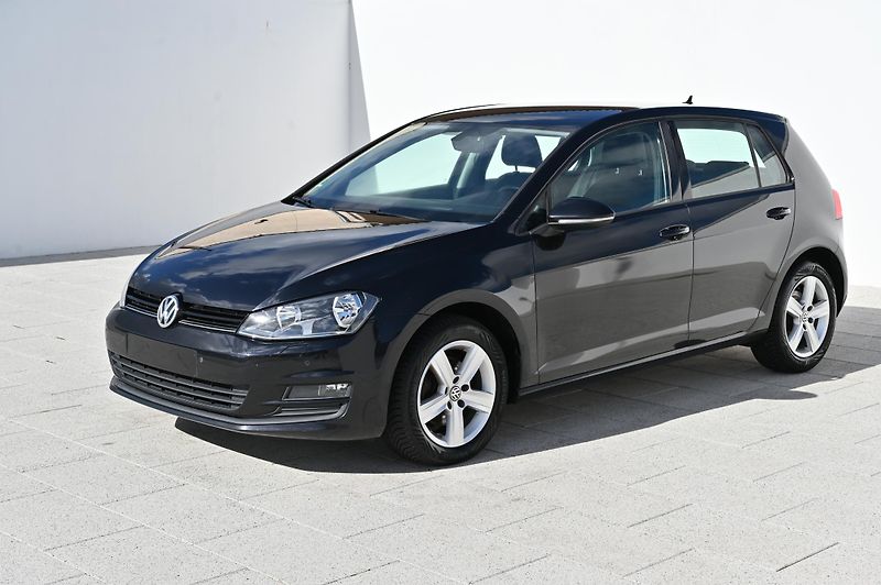 Volkswagen Golf 2.0TDI 110KW Highline 2/2017 - fotografie inzerátu