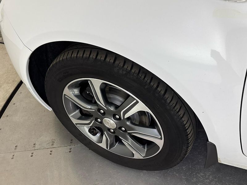 Hyundai ix20 Hatchback - fotka 27 z 28