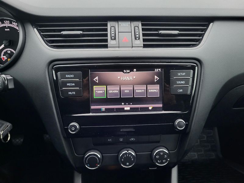 Škoda Octavia III FL combi 1.0 TSI 85kW - fotka 12 z 43