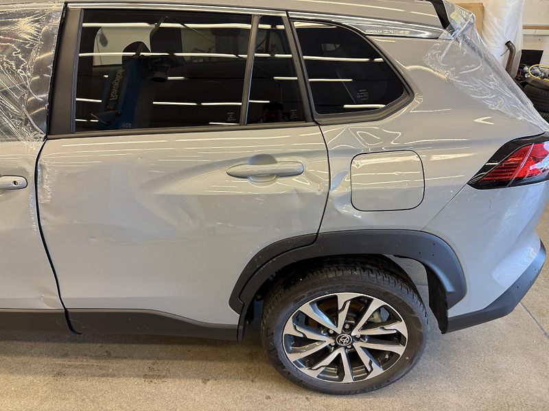 Toyota Corolla Cross 1.8l Hybrid 72 kW - fotka 7 z 22