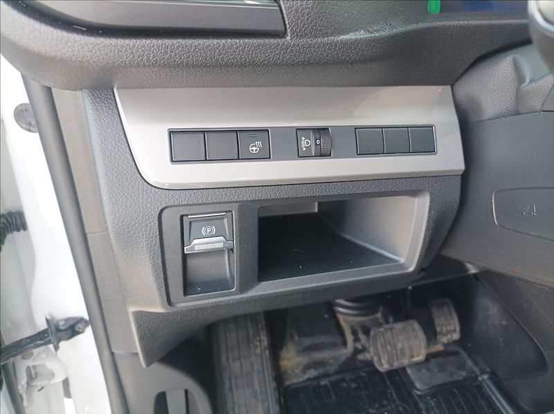 Toyota ProAce 2,0 Panel VAN L2 Comfort - fotka 11 z 17