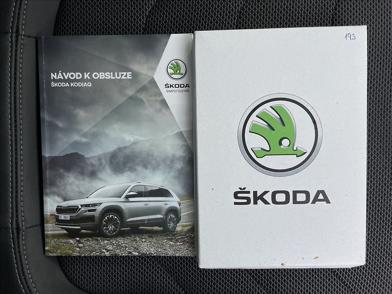 Škoda Kodiaq 2,0 TDI DSG Style NAVI - fotka 19 z 23