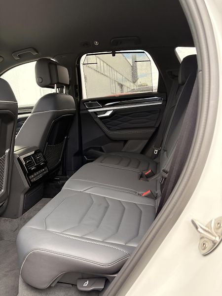 Volkswagen Touareg (2024) - fotka 22 z 44