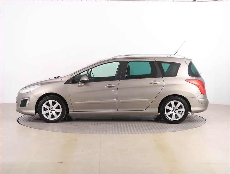 Peugeot 308 (2013) Style 1.6 HDi, Serv.kniha - fotka 3 z 19