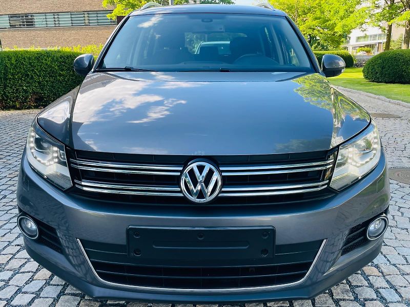 Volkswagen Tiguan 2.0TSI 4x4 AUTOMA KAMERA TAŽNÉ - fotka 6 z 44