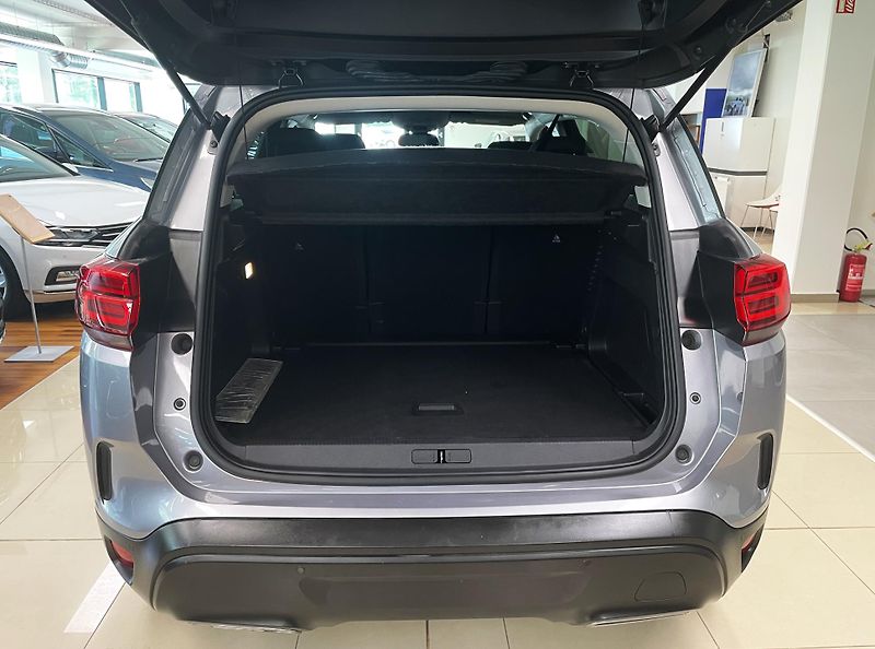 Citroën C5 Aircross 1.5 BlueHDI 130 FEEL PACK, ČR - fotka 8 z 30