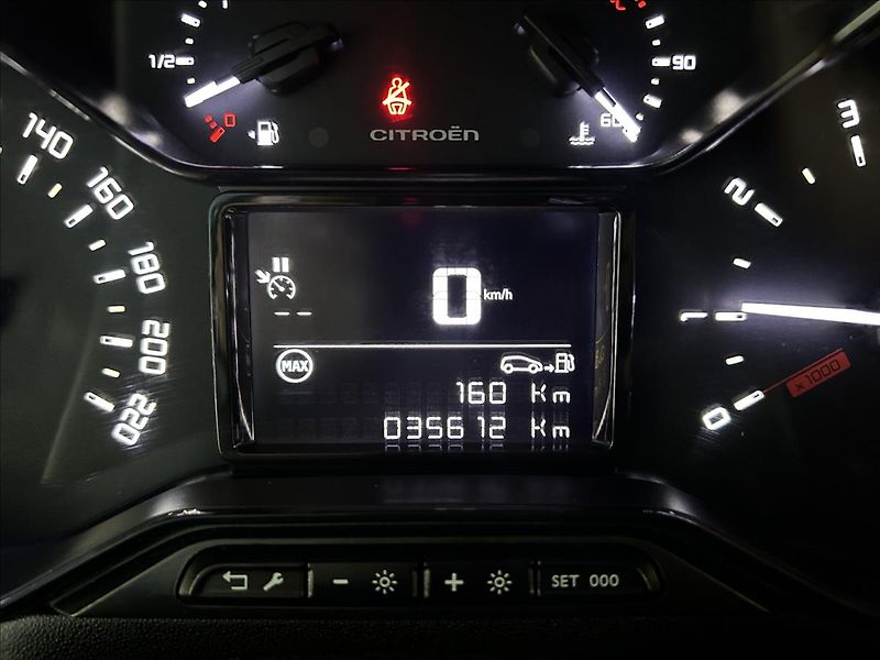 Citroën C3 1,2   PureTech,ČR,1.MAJ,SERVIS - fotka 12 z 19