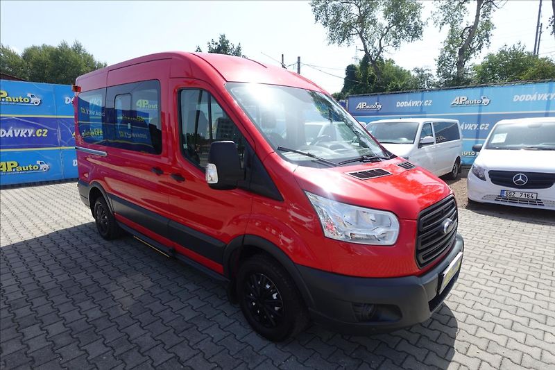 Ford Transit 2,2 TDCi  L2H2 9MÍST BUS KLIMA - fotka 5 z 31