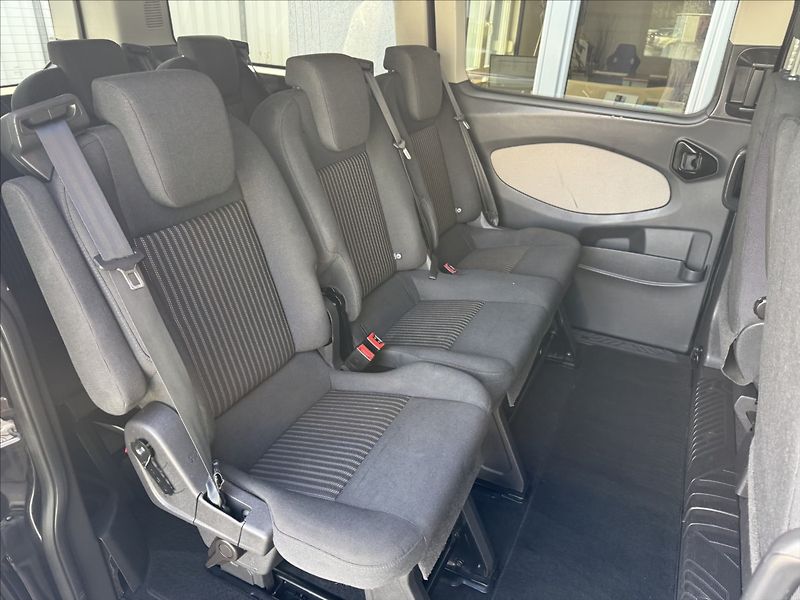 Ford Tourneo Custom 2,0 L2,96kW,1maj,nové rozvody - fotka 20 z 30