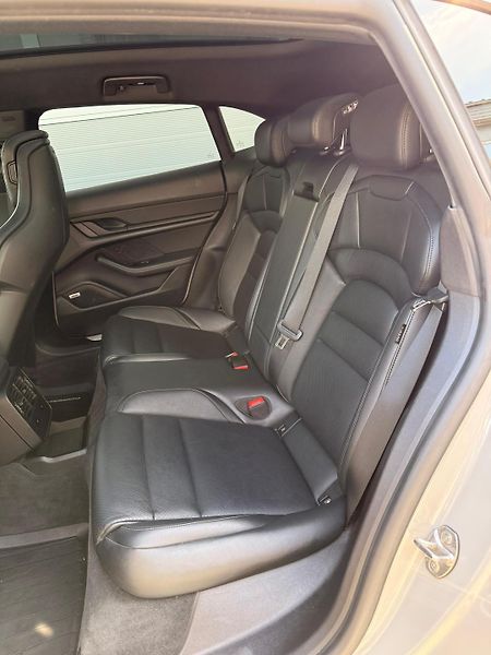 Porsche Taycan (2021) 4S Cross Turismo 21”, BOSE - fotka 7 z 14
