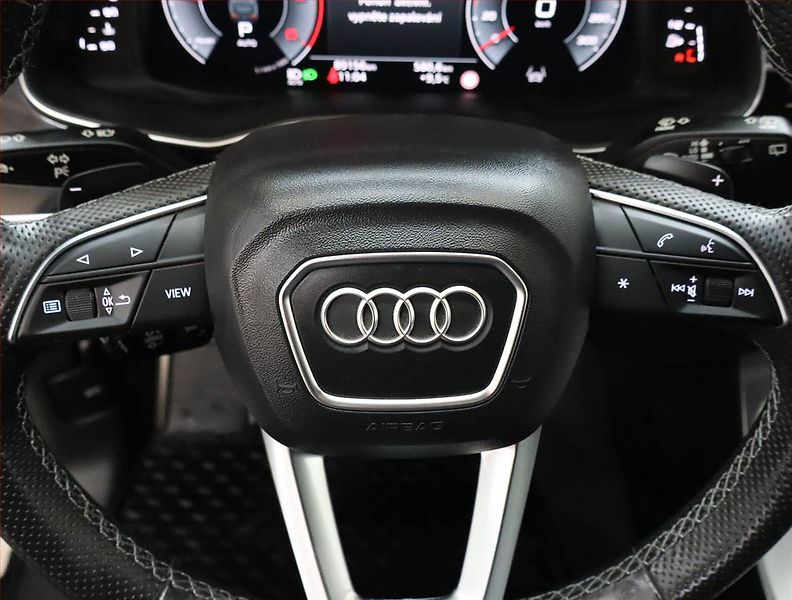Audi Q7 (2021) 50 TDI - fotka 12 z 31