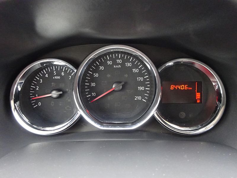 Dacia Sandero 1.2 55kW 2.MAJITEL ČR KLIMA - fotka 12 z 22