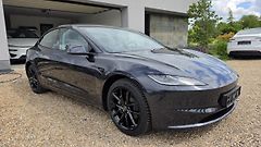 Tesla Model 3 (2025) - fotografie inzerátu