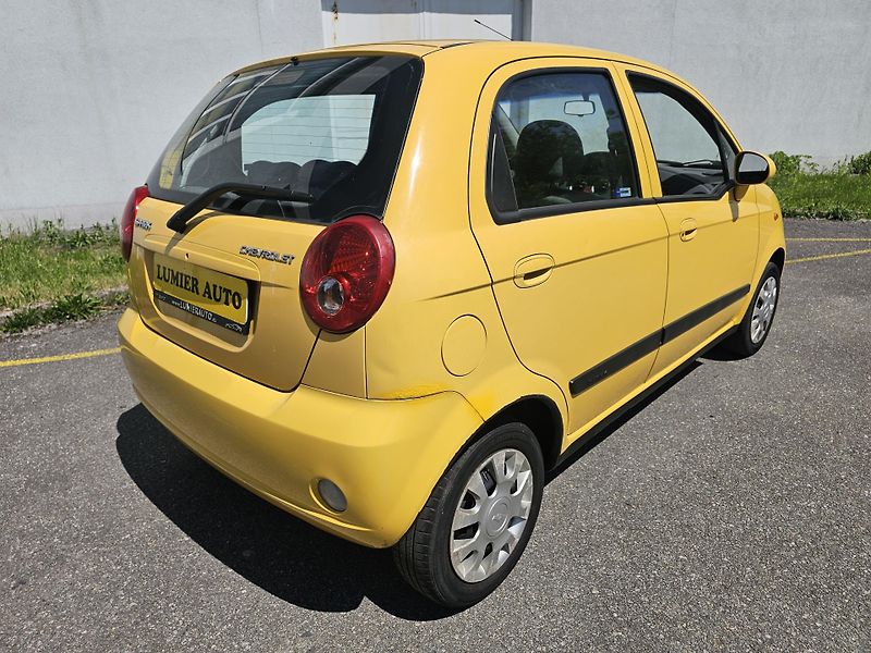 Chevrolet Spark (2006) 1.0i - fotka 5 z 17