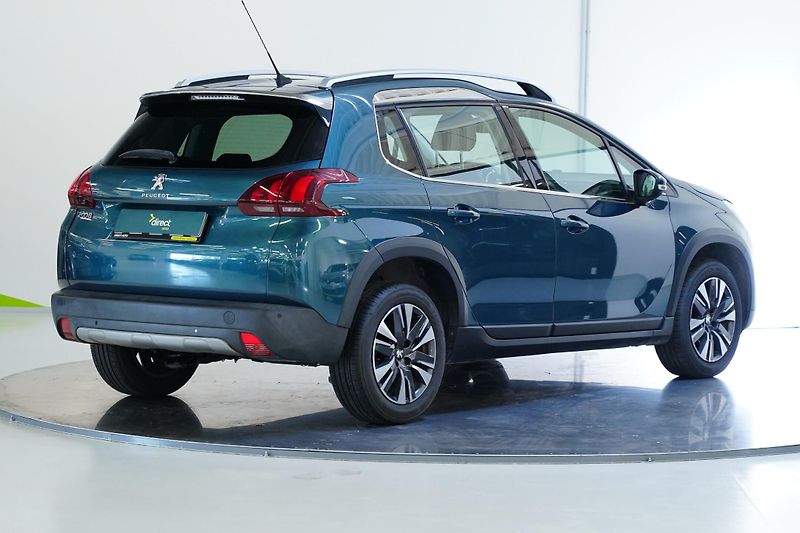 Peugeot 2008 - fotka 2 z 27